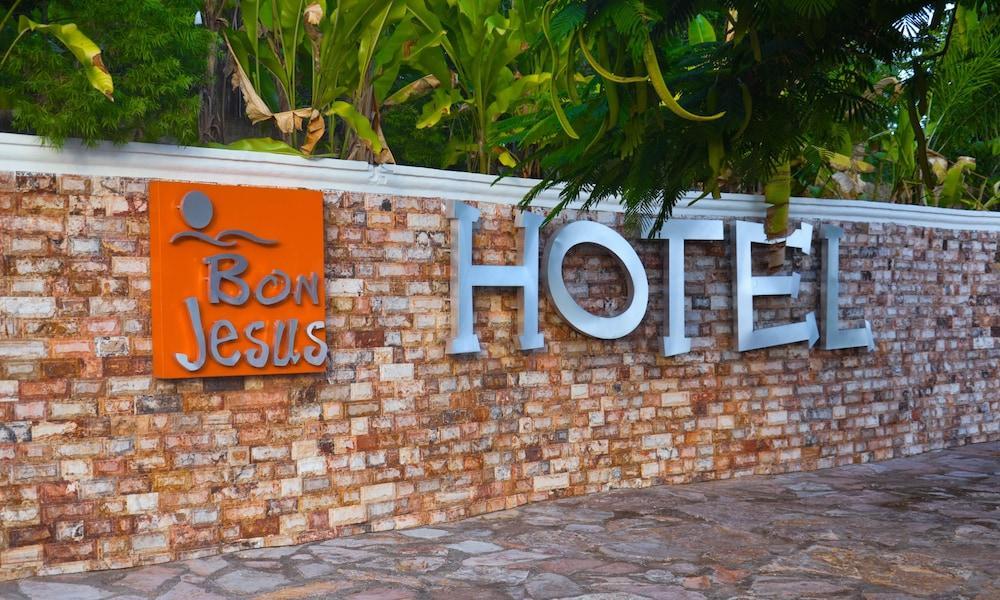 Bon Jesus Hotel La Vigueta Luaran gambar